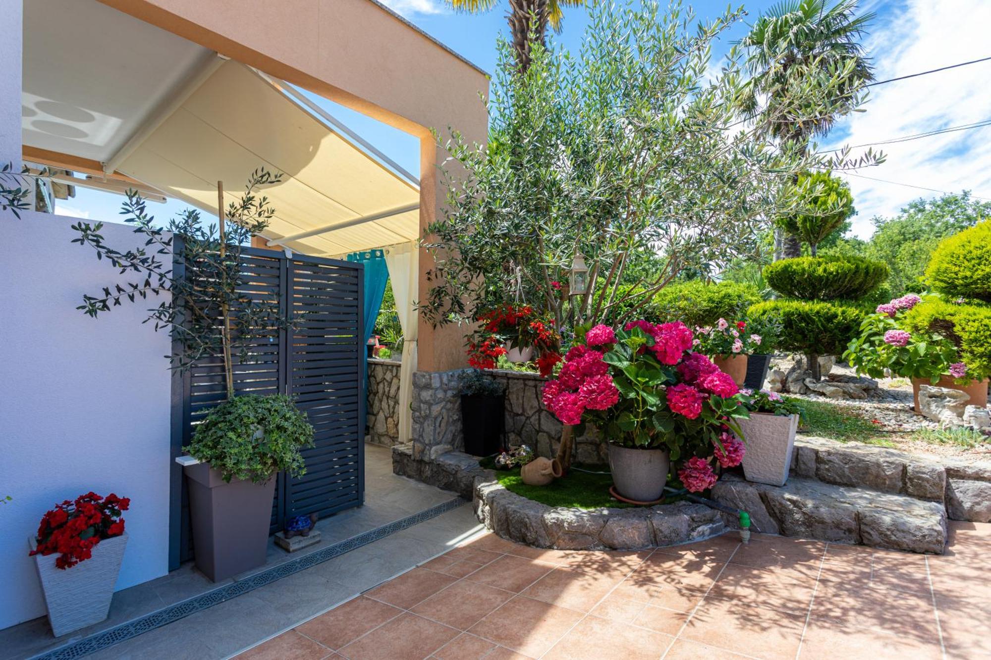 Apartment Marangunija Malinska Dış mekan fotoğraf